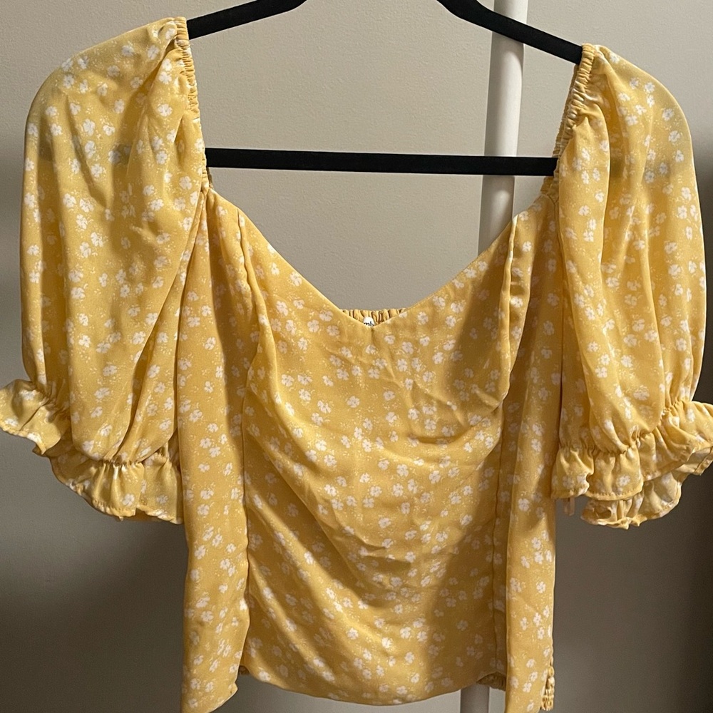 Abercrombie & Fitch Yellow Floral Women's Top